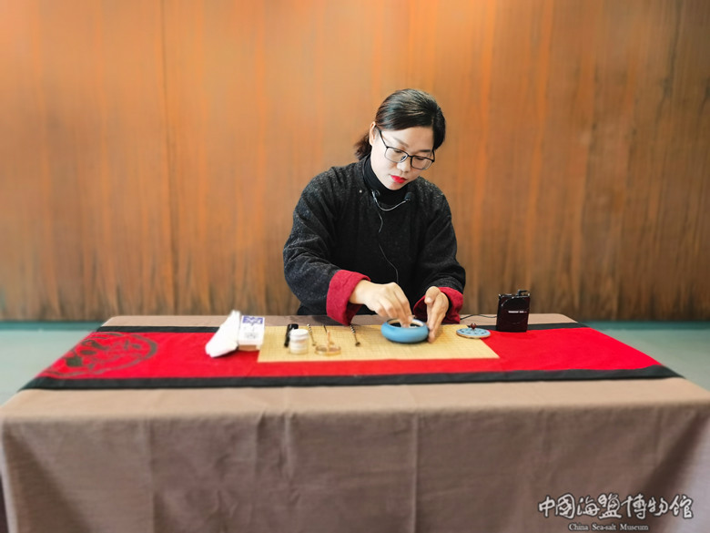 中国海盐博物馆举办博物馆志愿者专场“画堂香事”——中国古代香具文化课堂活动